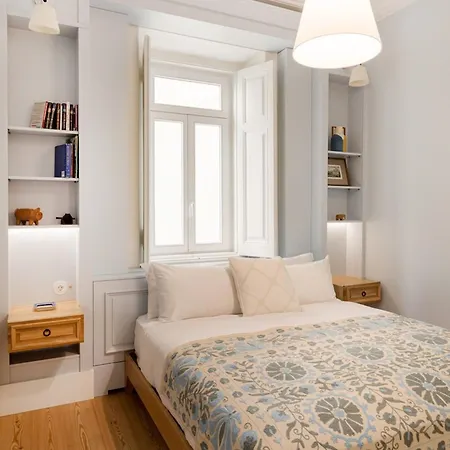 Elegant 3br Lapa Lisboa